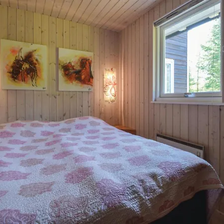 Ferienhaus Three-bedroom Holiday In *