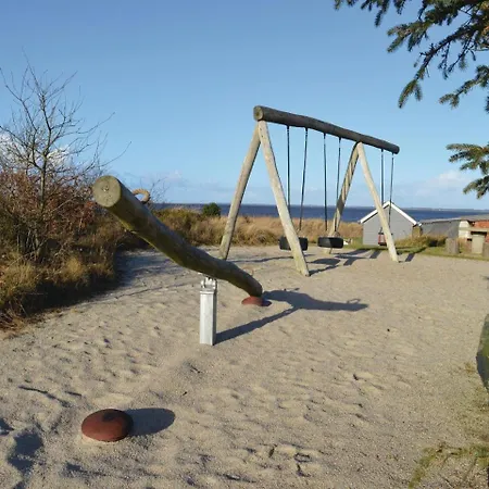 Ferienhaus Three-bedroom Holiday In Ulfborg