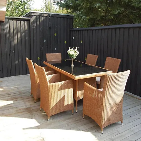 Ferienhaus Three-bedroom Holiday In
