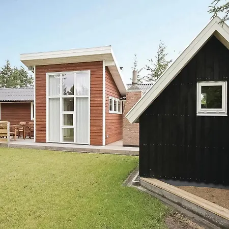 Three-bedroom Holiday In *
